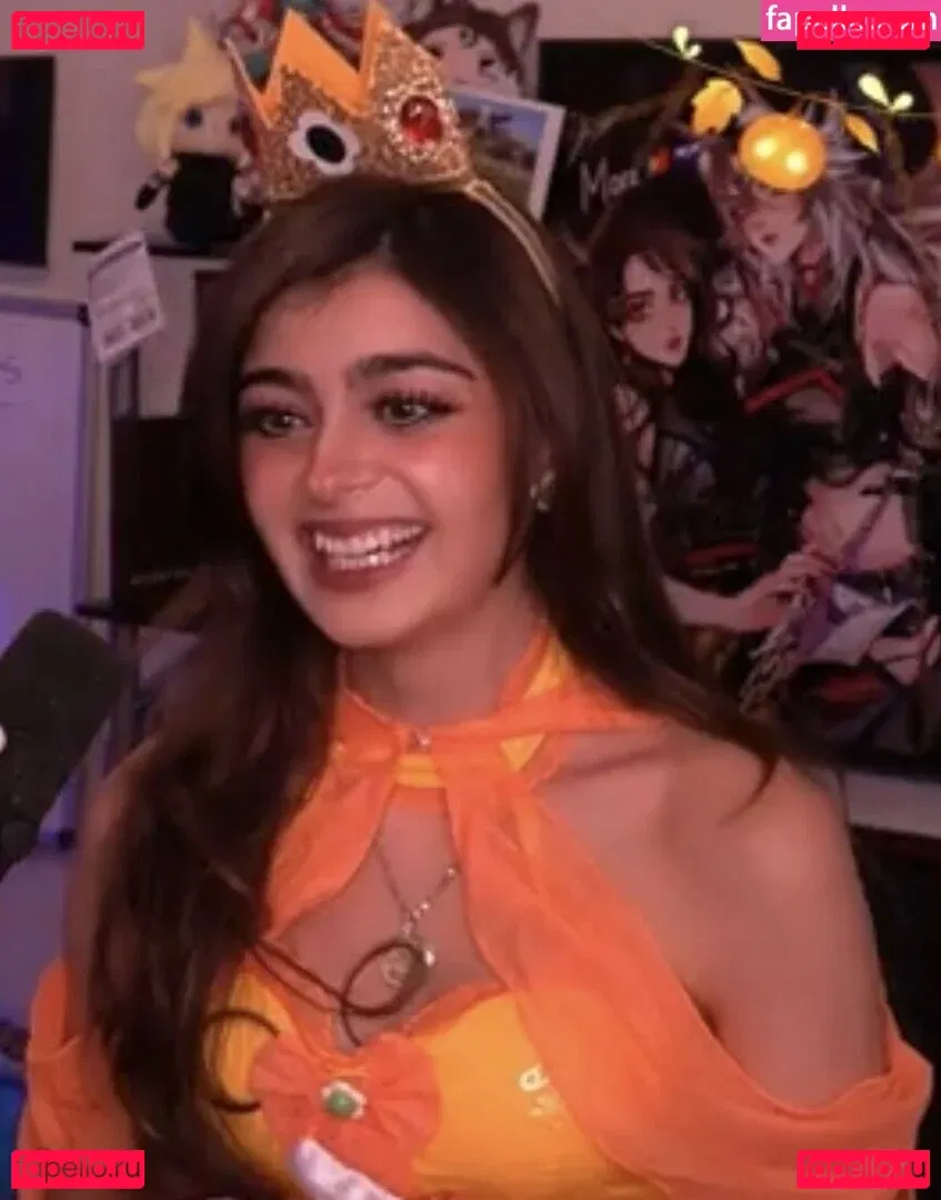 Aruuu Onlyfans Photo Gallery 