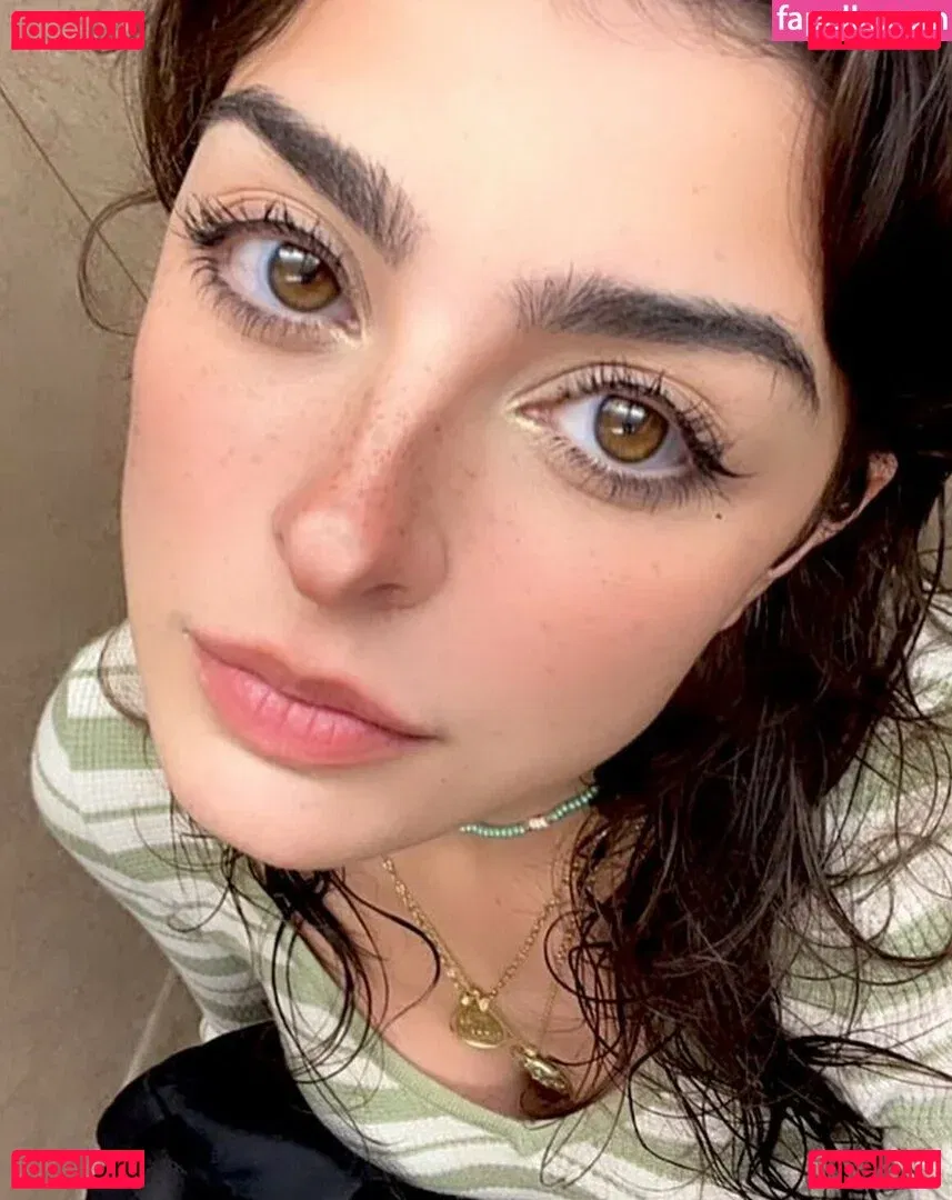 Aruuu Onlyfans Photo Gallery 