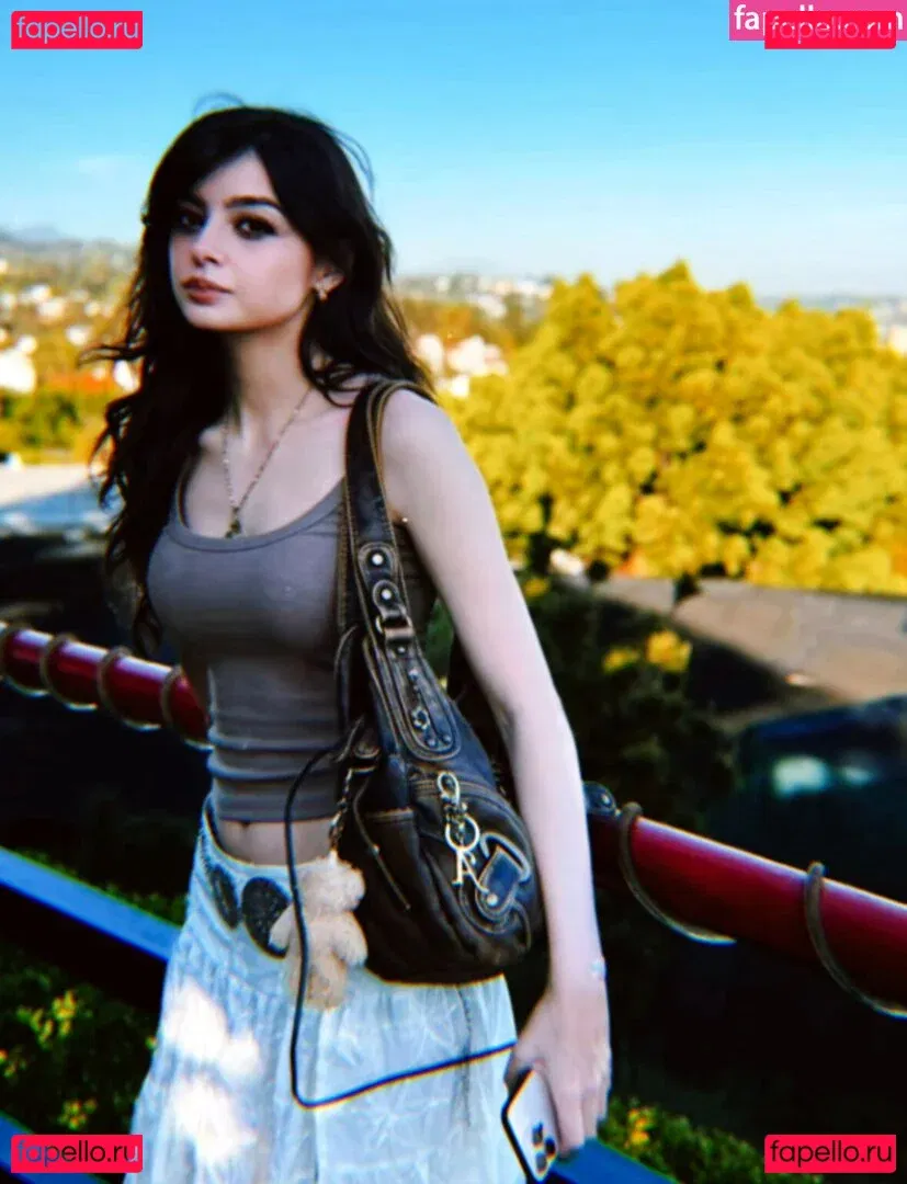 Aruuu Onlyfans Photo Gallery 