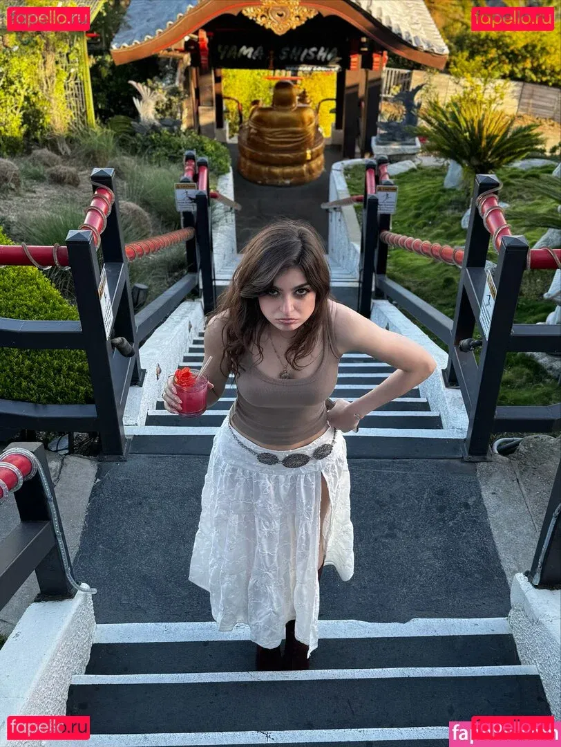 Aruuu Onlyfans Photo Gallery 