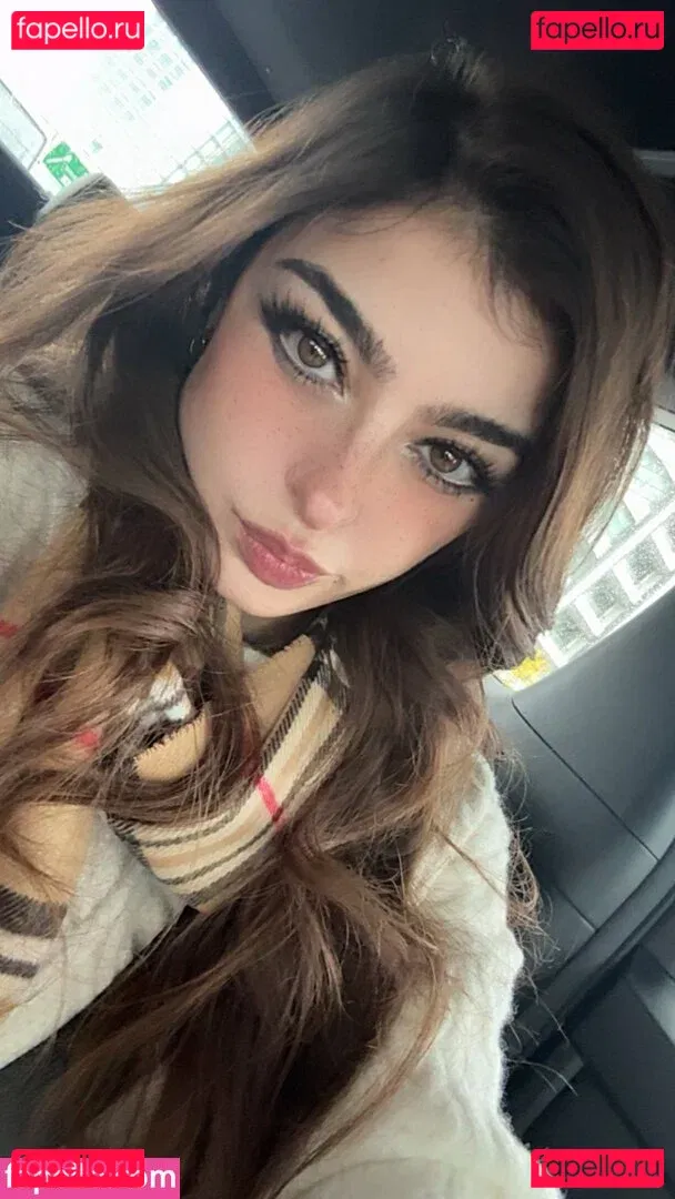 Aruuu Onlyfans Photo Gallery 