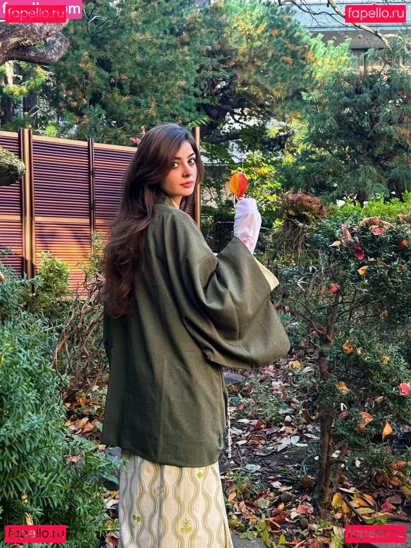 Aruuu Onlyfans Photo Gallery 