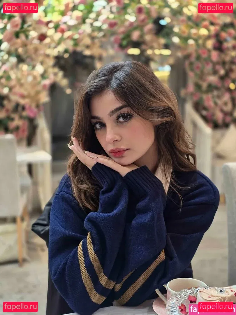 Aruuu Onlyfans Photo Gallery 