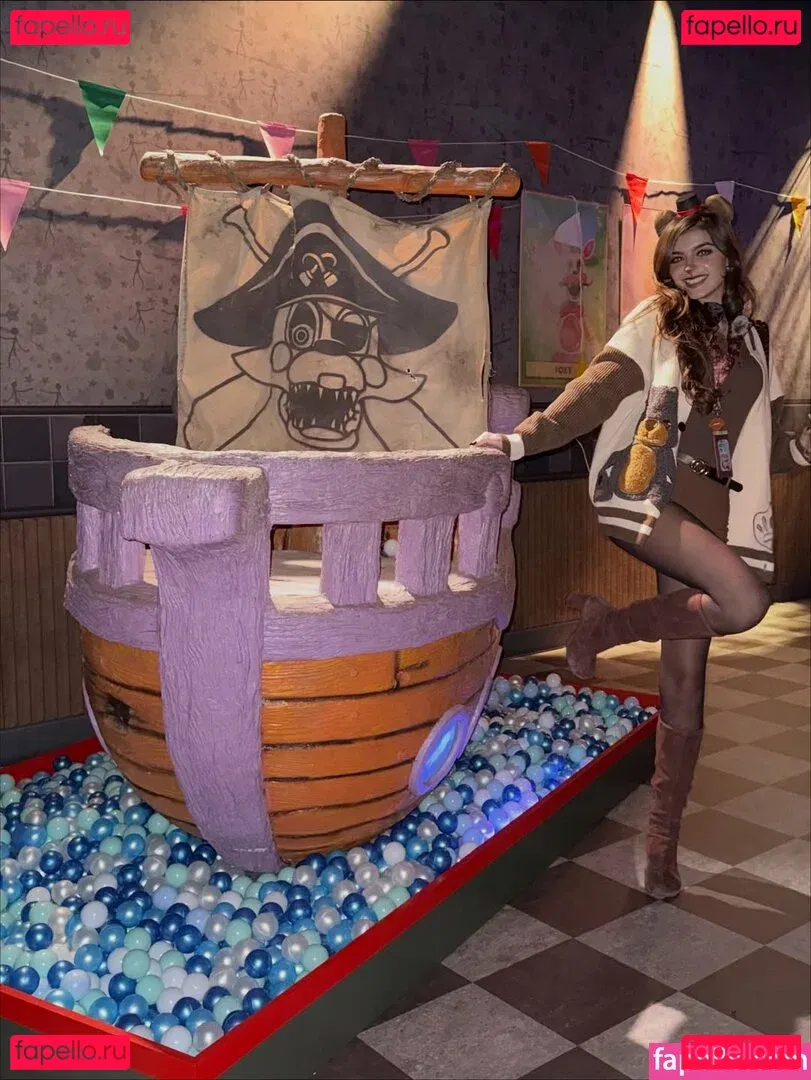 Aruuu Onlyfans Photo Gallery 