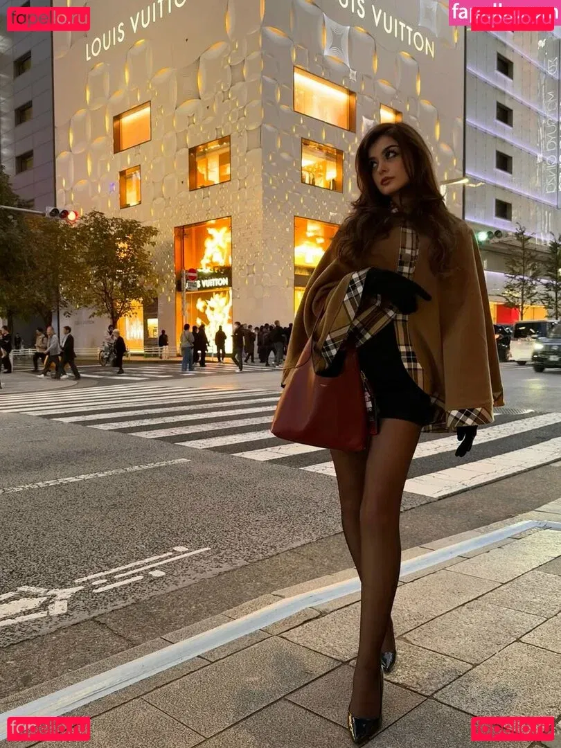 Aruuu Onlyfans Photo Gallery 