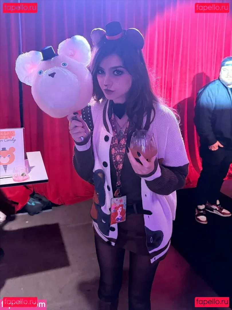 Aruuu Onlyfans Photo Gallery 