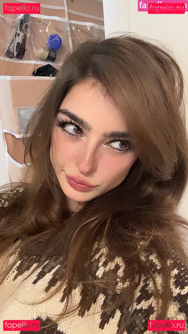 Aruuu Onlyfans Photo Gallery 