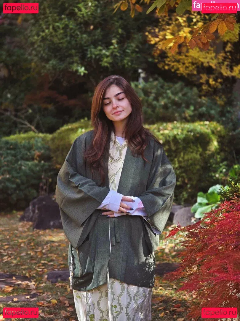 Aruuu Onlyfans Photo Gallery 