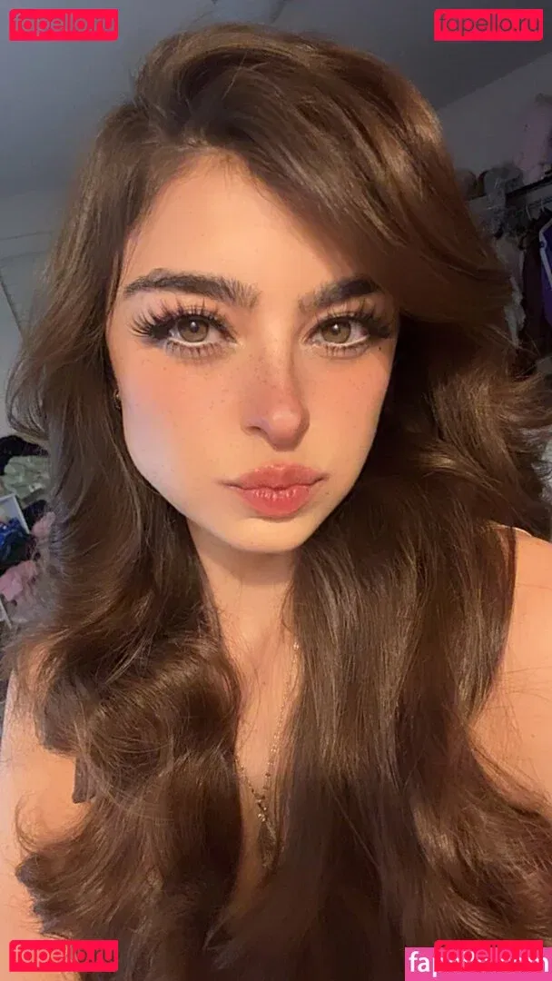 Aruuu Onlyfans Photo Gallery 