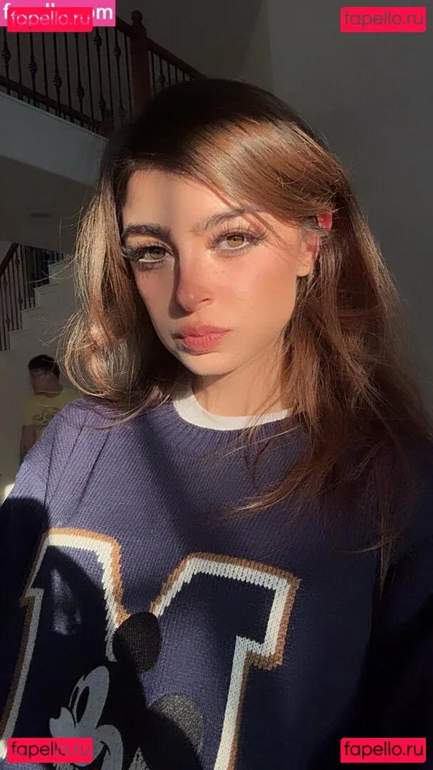 Aruuu Onlyfans Photo Gallery 