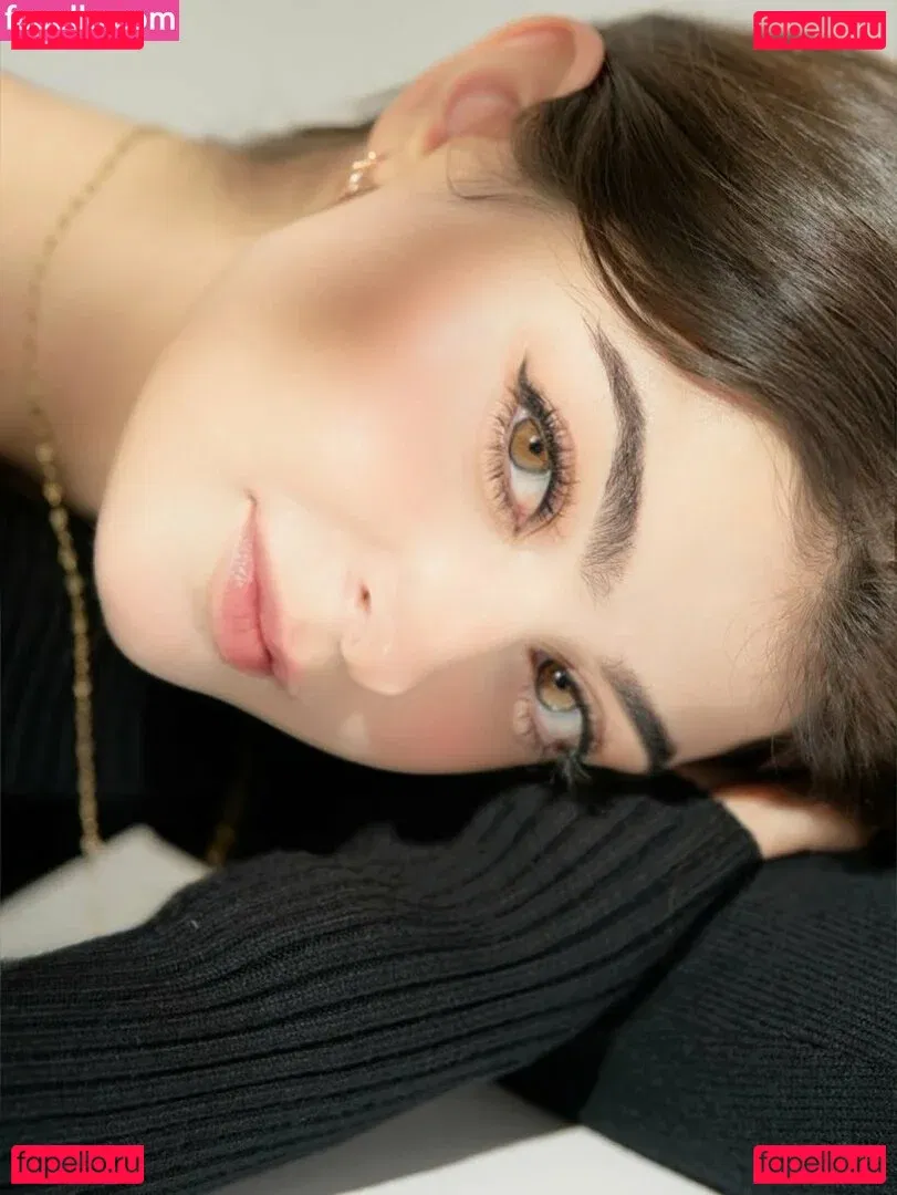 Aruuu Onlyfans Photo Gallery 