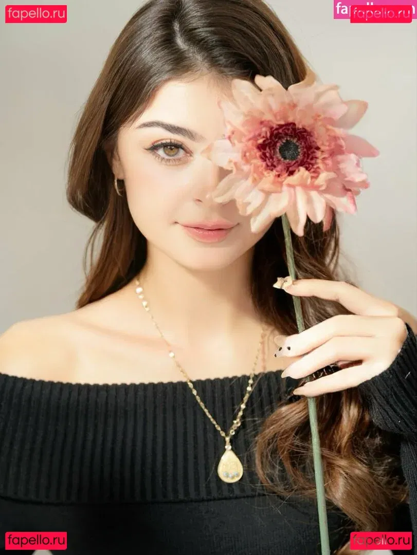 Aruuu Onlyfans Photo Gallery 