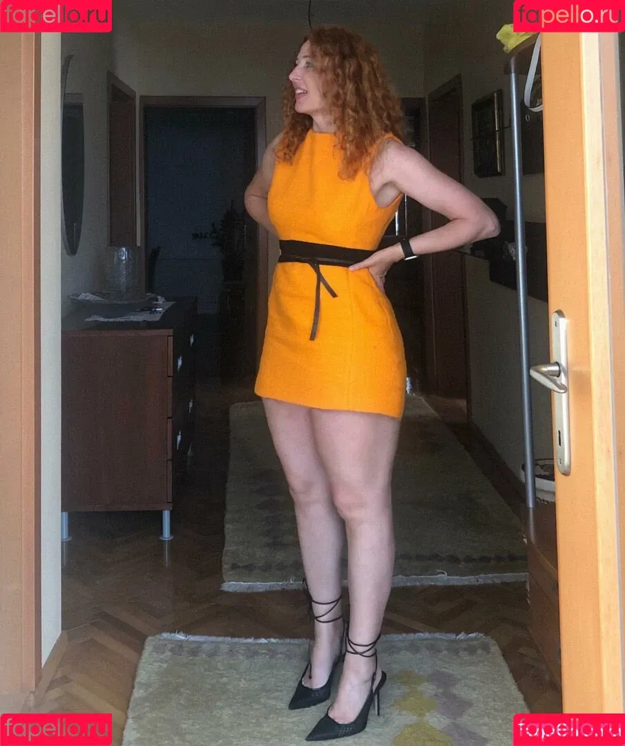 Mrs. G Comics Onlyfans Photo Gallery 