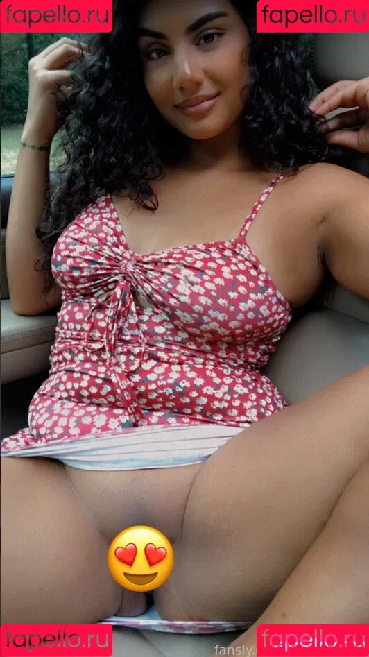 Priya Singh Onlyfans Photo Gallery 