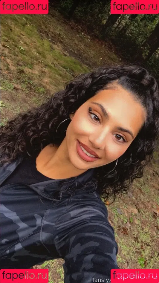 Priya Singh Onlyfans Photo Gallery 