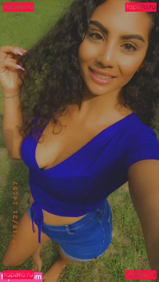 Priya Singh Onlyfans Photo Gallery 
