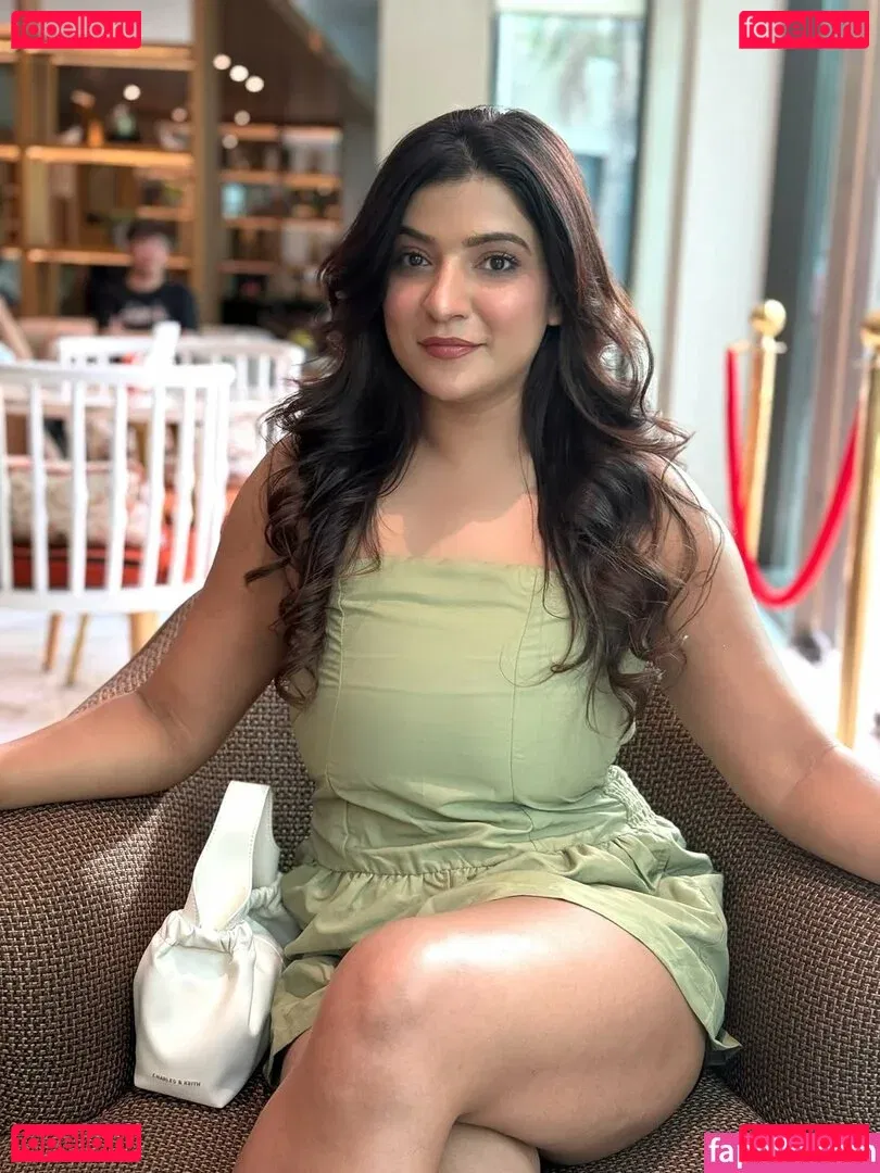 Priya Singh Onlyfans Photo Gallery 