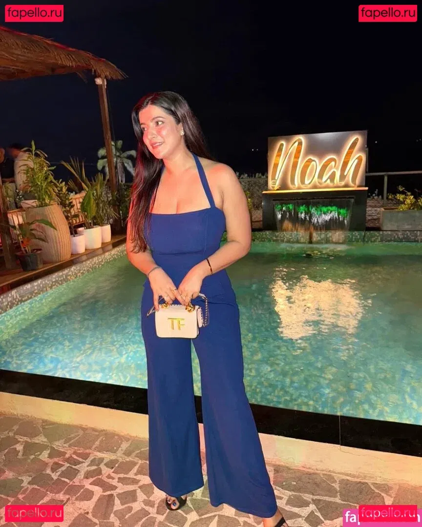 Priya Singh Onlyfans Photo Gallery 