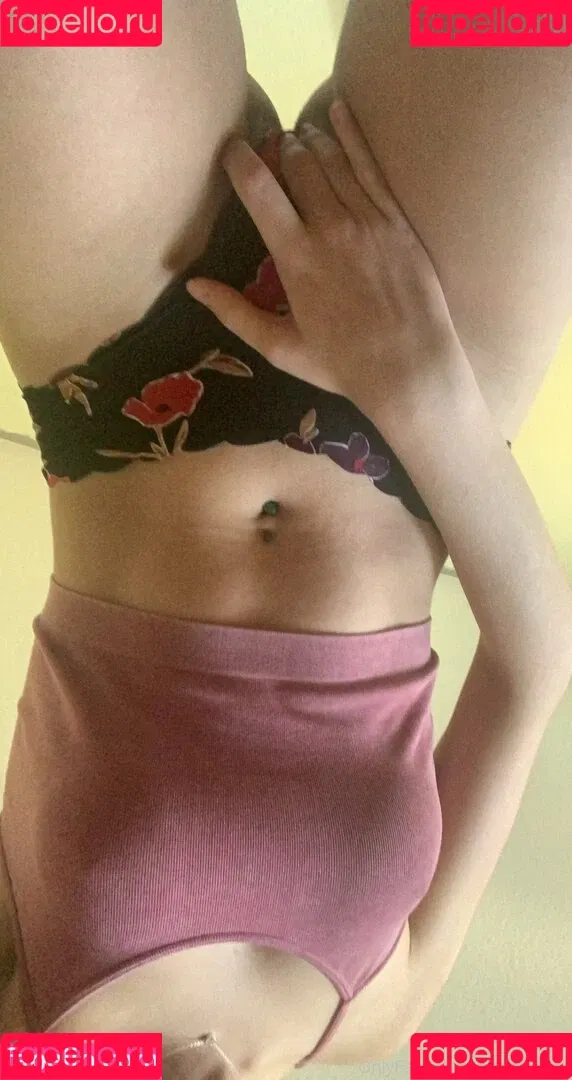 Littleteasers Onlyfans Photo Gallery 