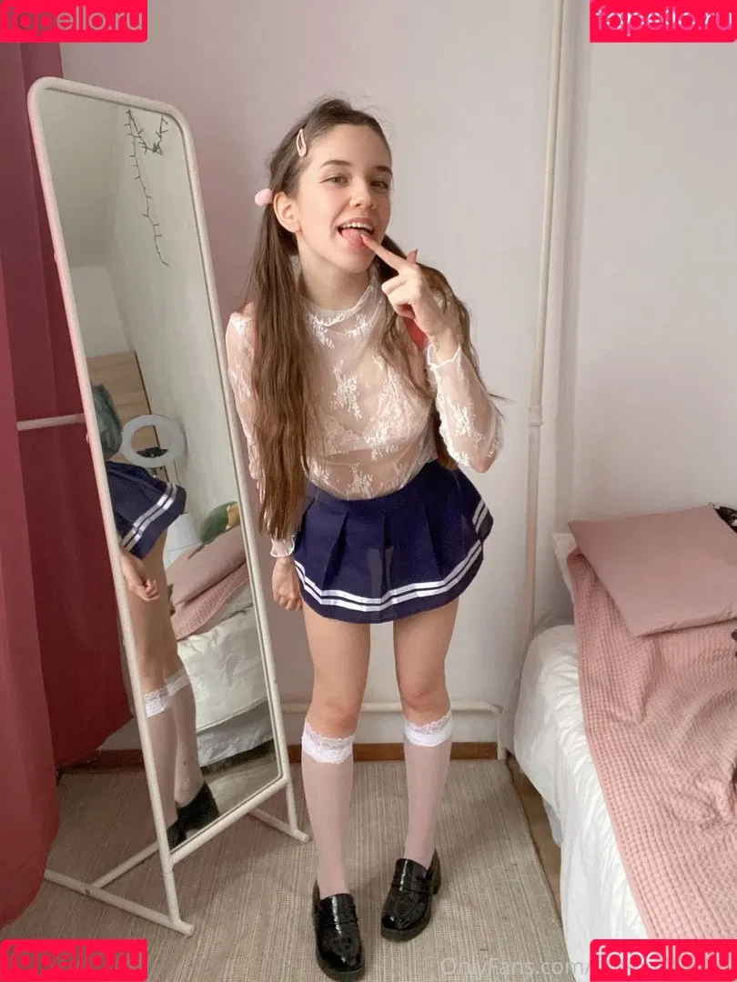 Lazypurpleleaf Onlyfans Photo Gallery 