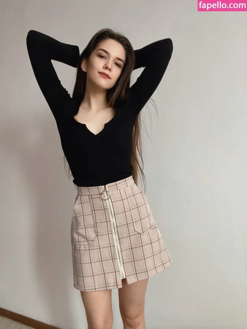 Lazypurpleleaf Onlyfans Photo Gallery 