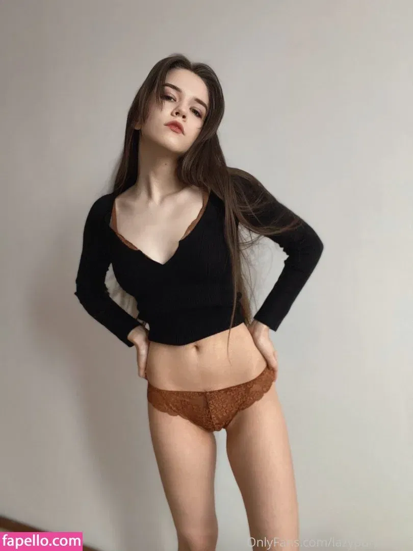 Lazypurpleleaf Onlyfans Photo Gallery 