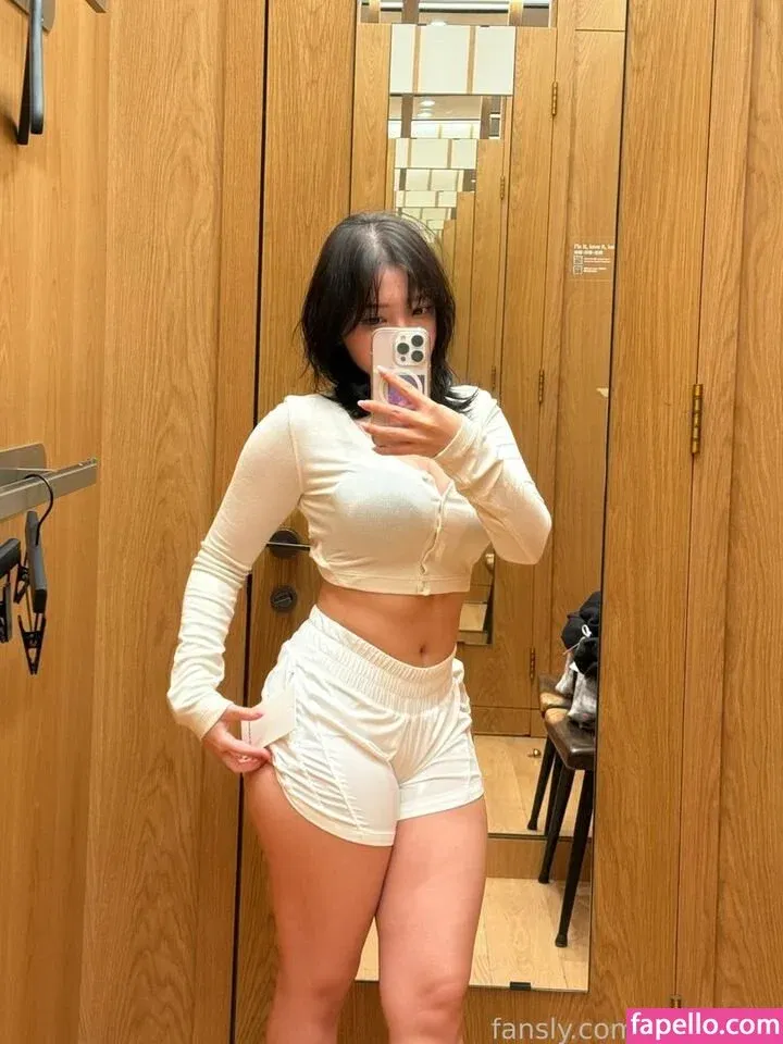 Hakaosan Onlyfans Photo Gallery 