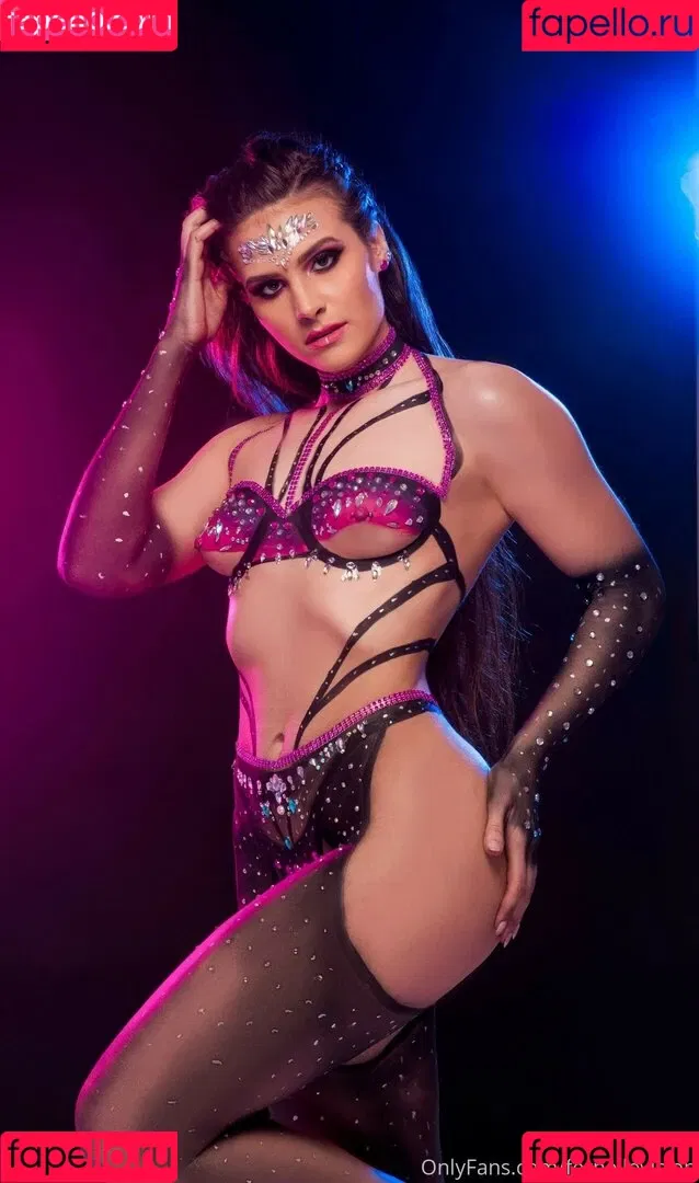 fernellovision Onlyfans Photo Gallery 