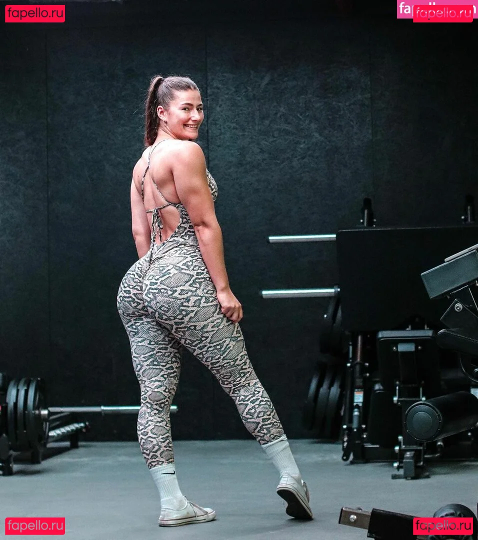 Leonie Kommoss Onlyfans Photo Gallery 