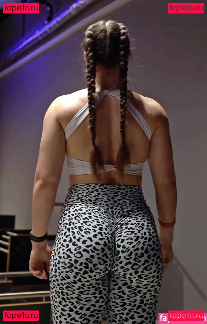 Leonie Kommoss Onlyfans Photo Gallery 