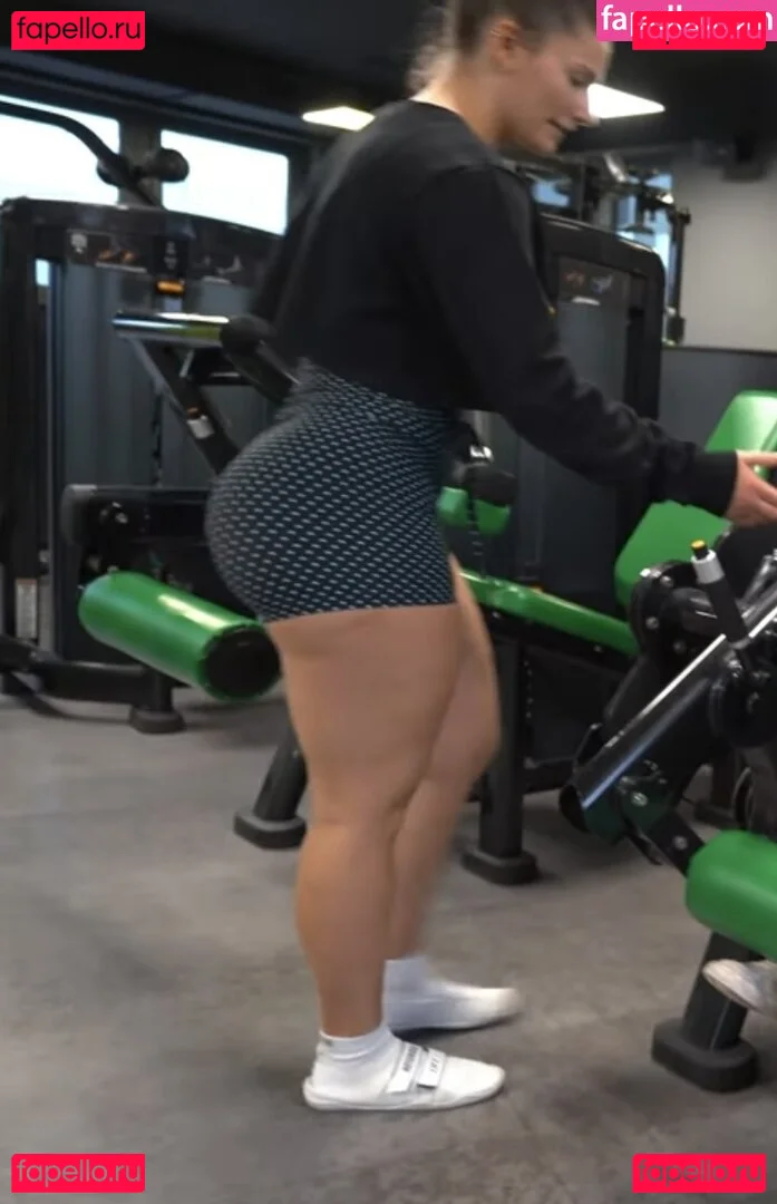 Leonie Kommoss Onlyfans Photo Gallery 