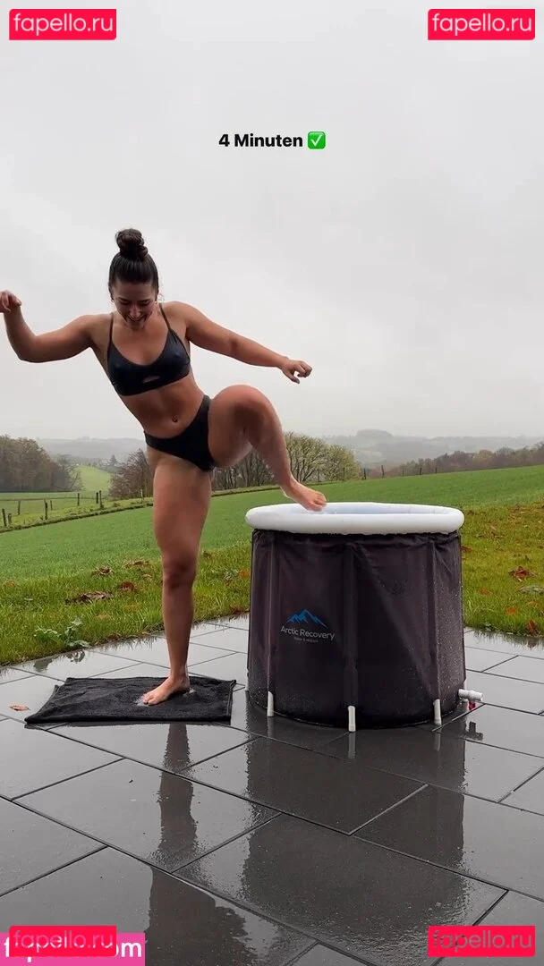 Leonie Kommoss Onlyfans Photo Gallery 