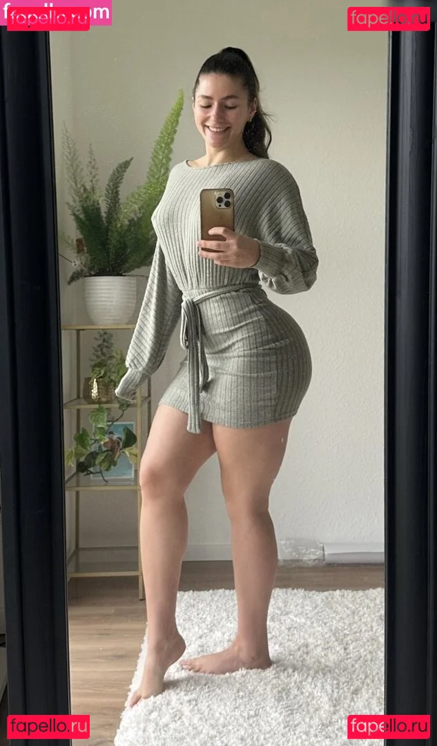 Leonie Kommoss Onlyfans Photo Gallery 