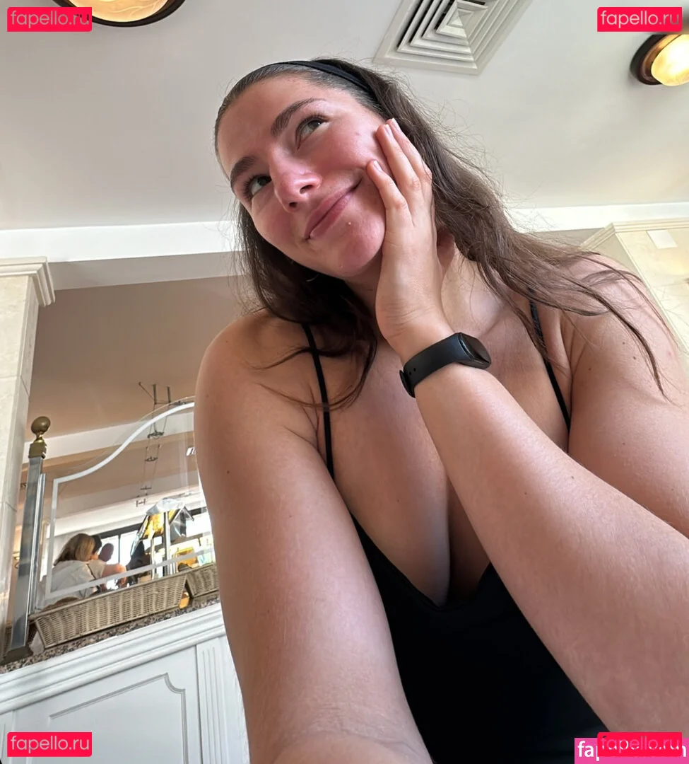 Leonie Kommoss Onlyfans Photo Gallery 