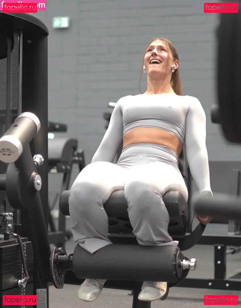 Leonie Kommoss Onlyfans Photo Gallery 