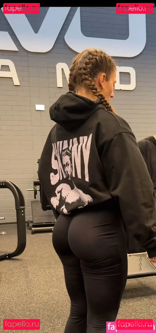 Leonie Kommoss Onlyfans Photo Gallery 