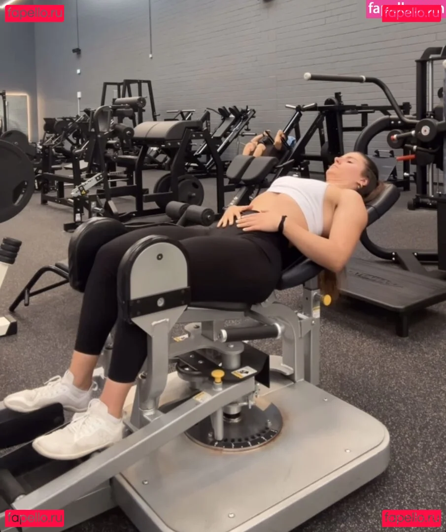 Leonie Kommoss Onlyfans Photo Gallery 