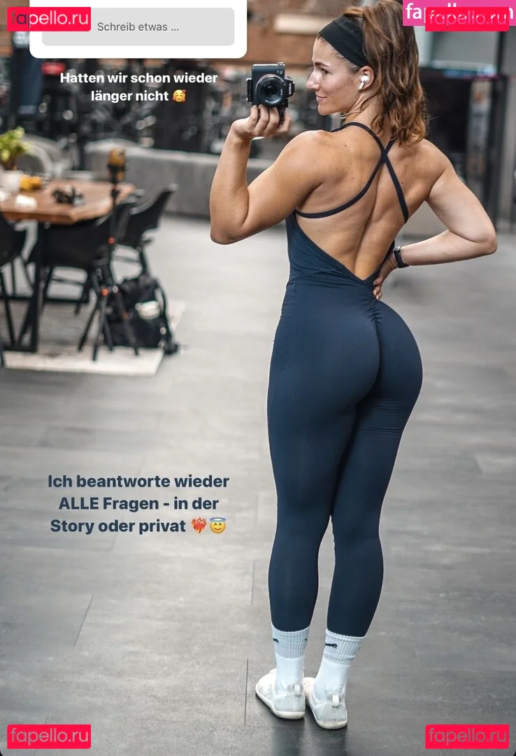 Leonie Kommoss Onlyfans Photo Gallery 