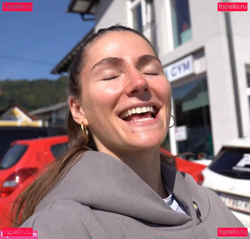 Leonie Kommoss Onlyfans Photo Gallery 