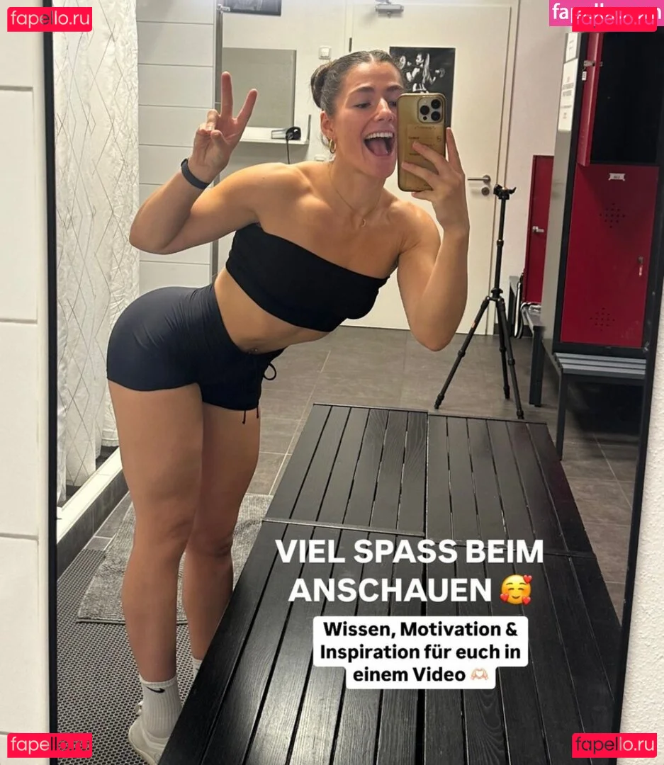 Leonie Kommoss Onlyfans Photo Gallery 