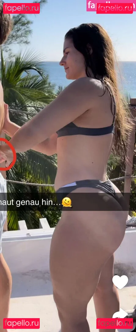 Leonie Kommoss Onlyfans Photo Gallery 