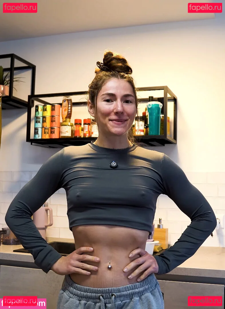 Leonie Kommoss Onlyfans Photo Gallery 