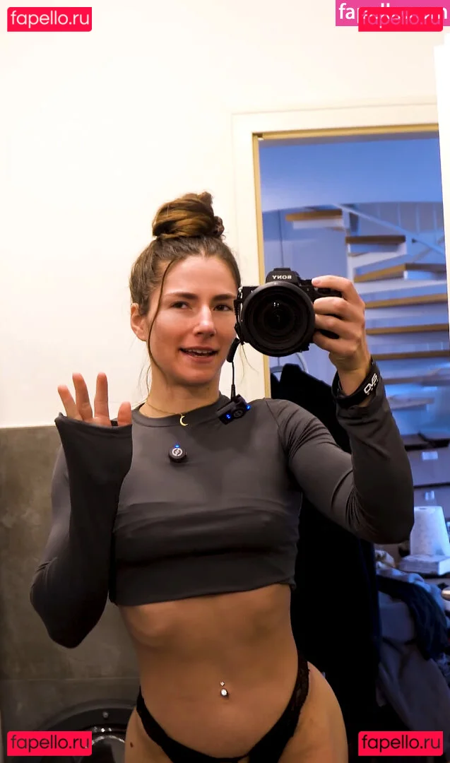 Leonie Kommoss Onlyfans Photo Gallery 