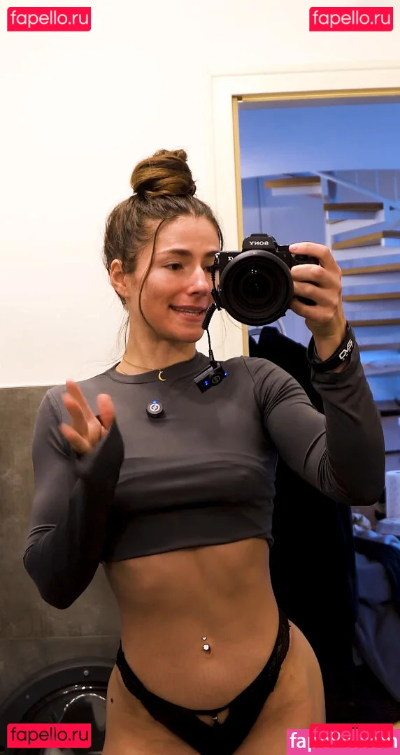 Leonie Kommoss Onlyfans Photo Gallery 