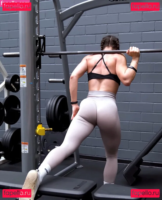 Leonie Kommoss Onlyfans Photo Gallery 