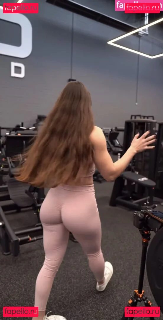 Leonie Kommoss Onlyfans Photo Gallery 