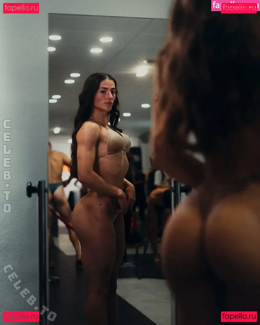 Leonie Kommoss Onlyfans Photo Gallery 