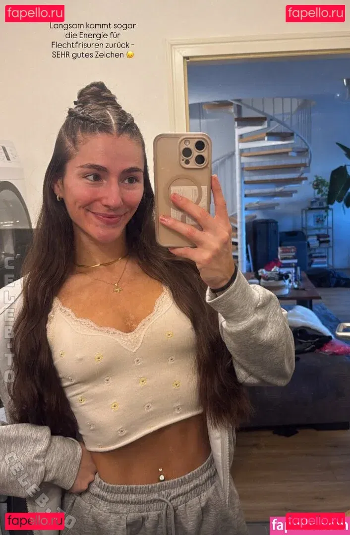 Leonie Kommoss Onlyfans Photo Gallery 