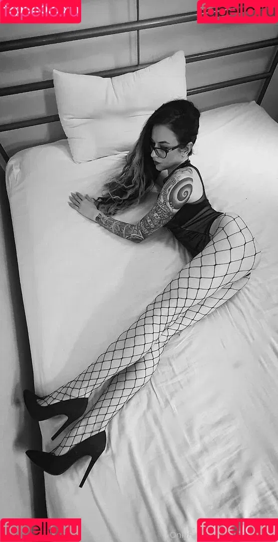 juliaxxxdomaina Onlyfans Photo Gallery 