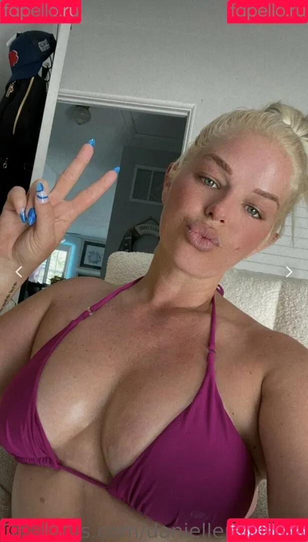 Danielle Nickerson Onlyfans Photo Gallery 